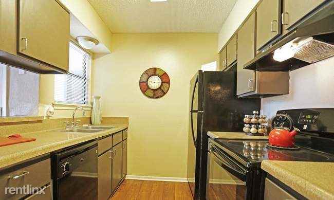 5235 Glen Ridge Drive, - Photo 2 of 11