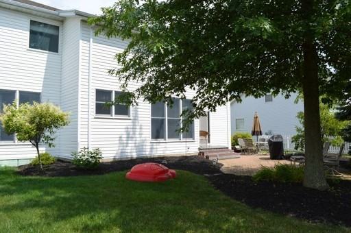 4050 Stonegate Dr - Photo 2 of 25