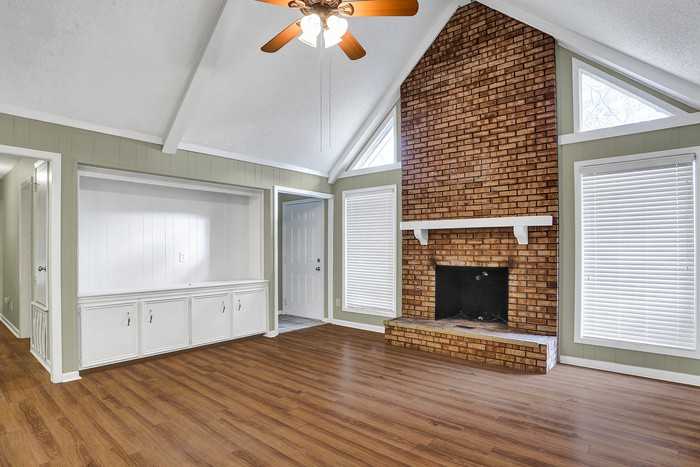 150 Wheatley Place - Photo 2 of 10
