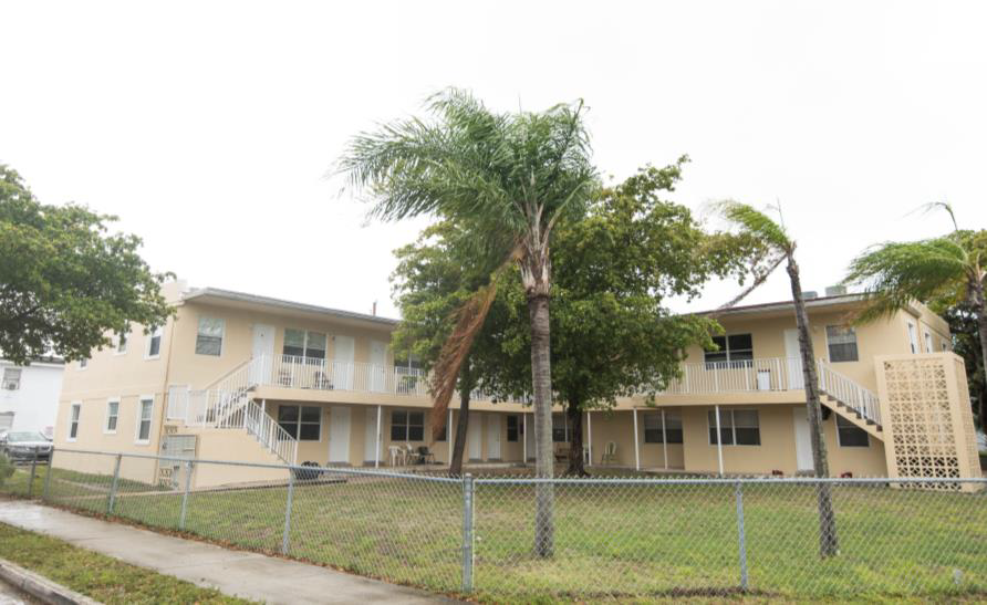 616 8th Street 1, West Palm Beach, FL 33401 2 Bedroom Apartment for
