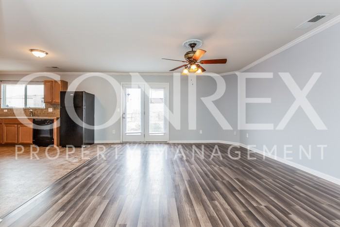 151 Whitestone Drive Northeast - Photo 3 of 8