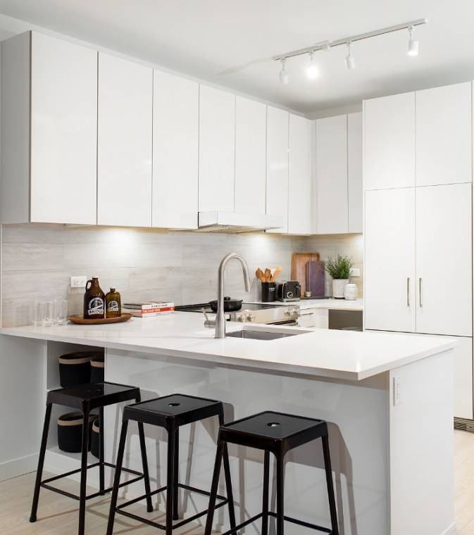 711 14th Street West #200 - Photo 4 of 15