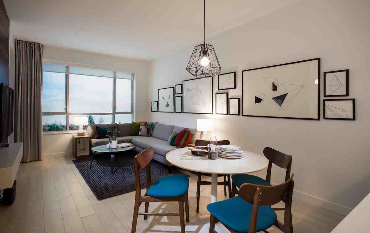 711 14th Street West #200 - Photo 2 of 15