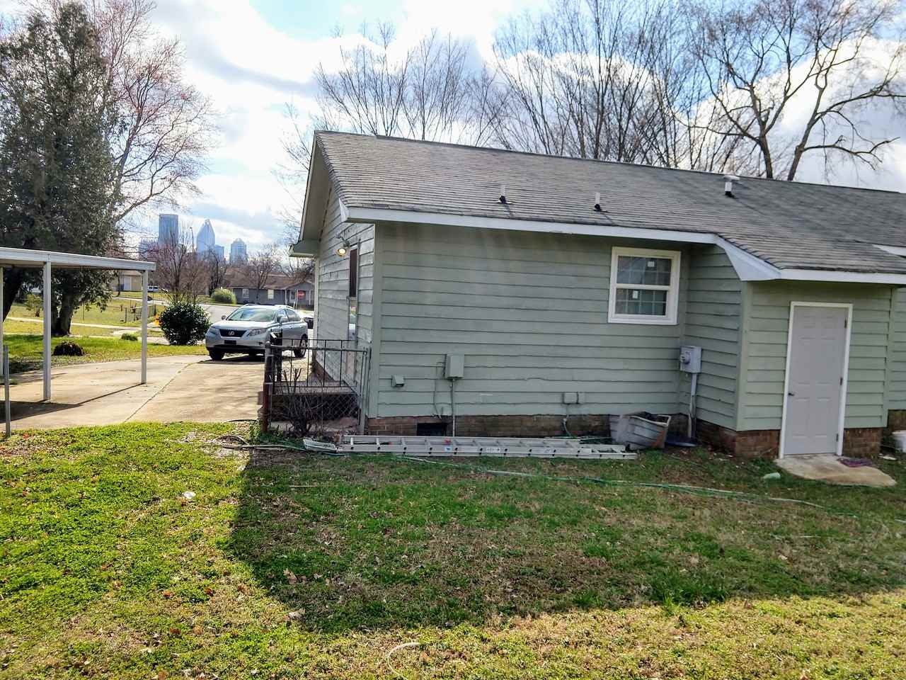 1620 Rembert Court - Photo 2 of 11