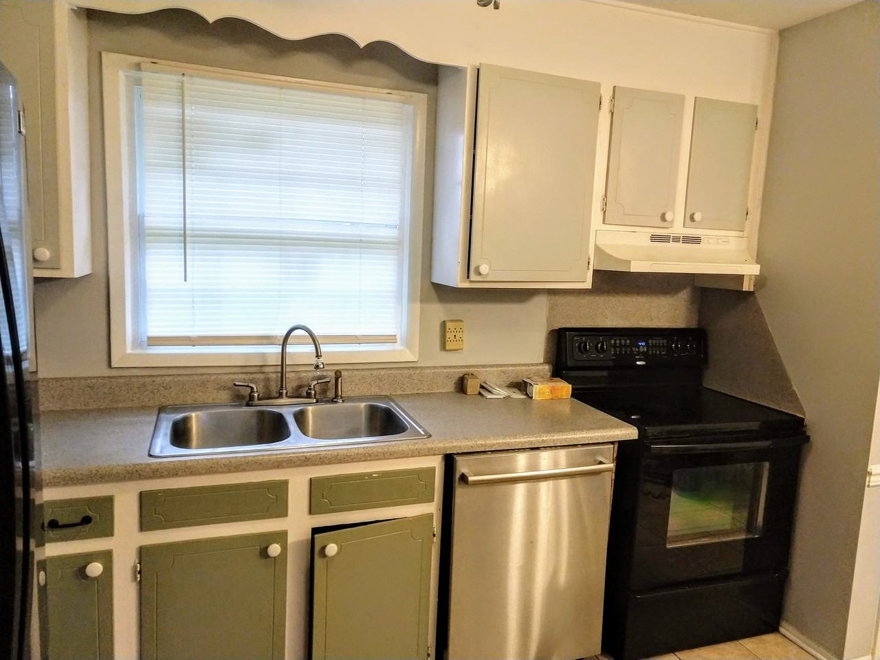 1620 Rembert Court - Photo 3 of 11