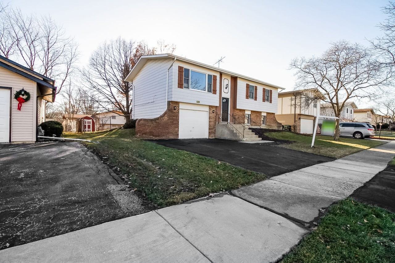 5203 Riverside Dr - Photo 2 of 19