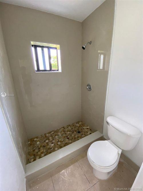 10370 Northwest 10th Avenue #10370 - Photo 3 of 3