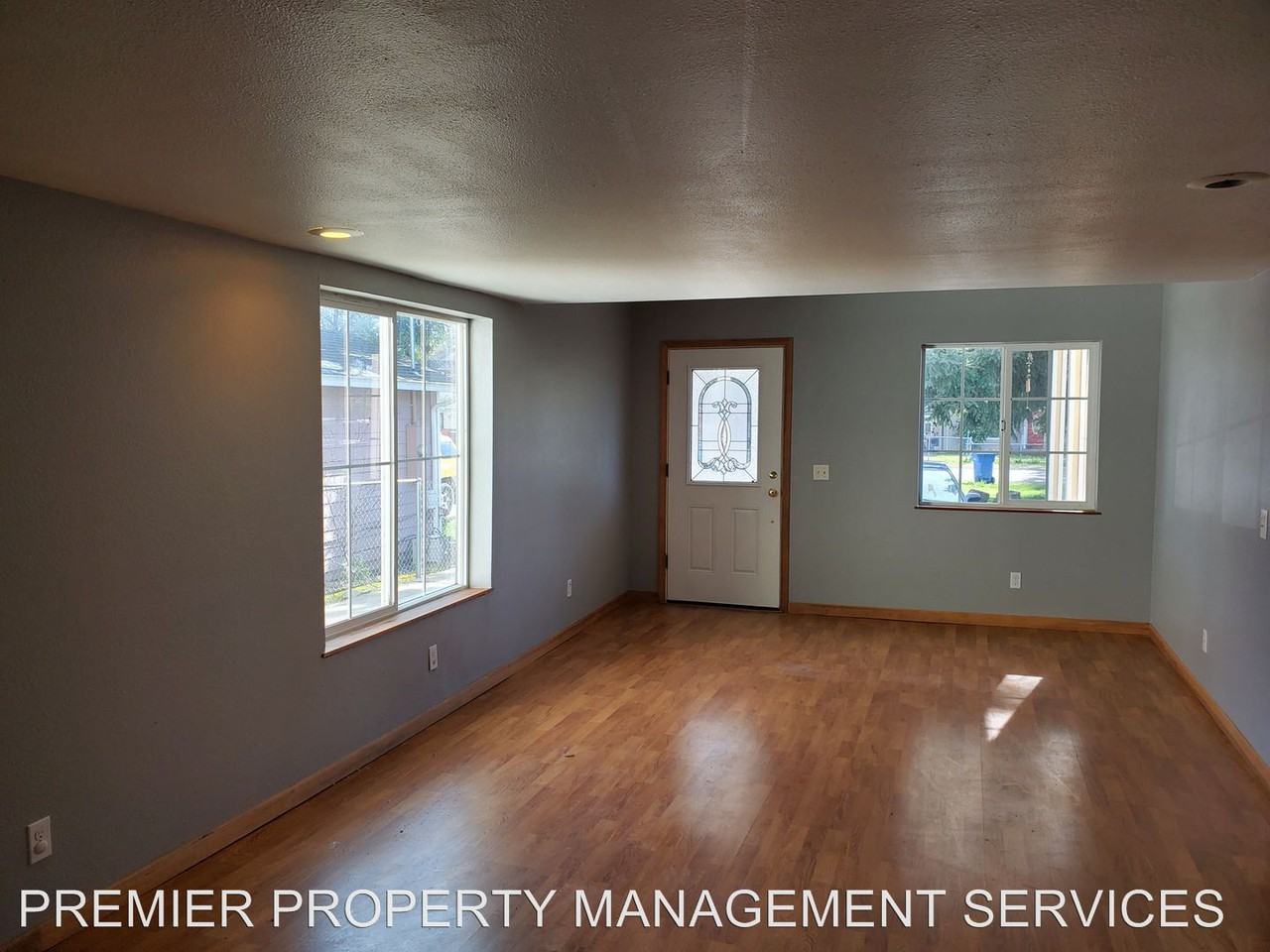 2643 Edison Street - Photo 3 of 12