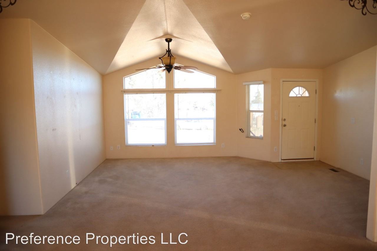 5162 Davis Street - Photo 2 of 23