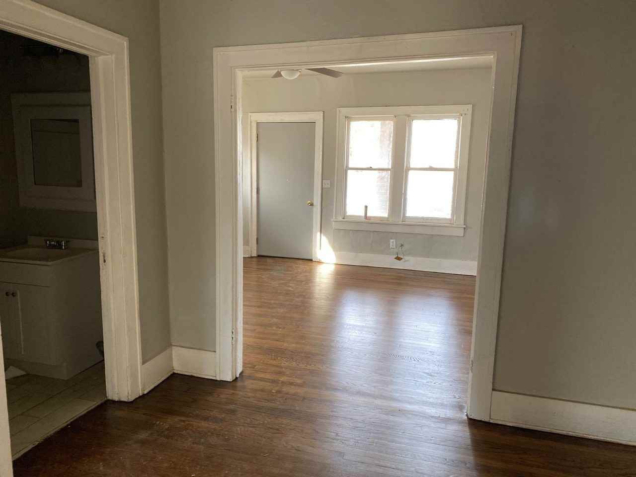 1314 Ne 17th - Photo 2 of 16