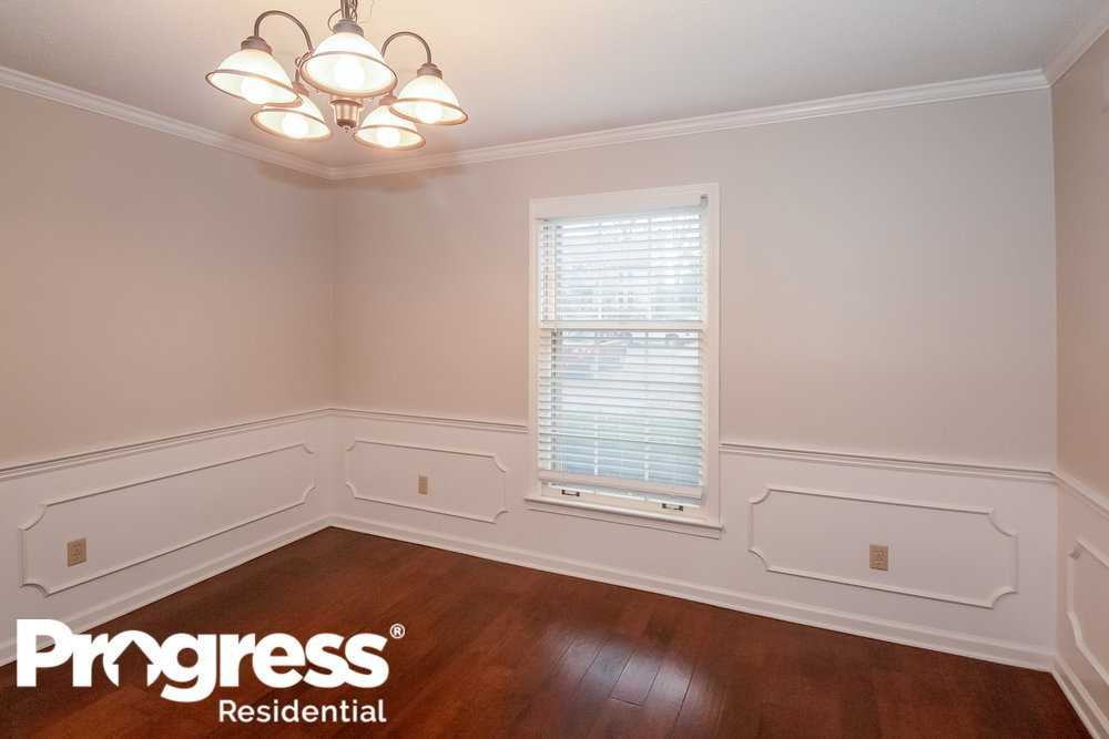 7743 Stout Rd - Photo 3 of 15