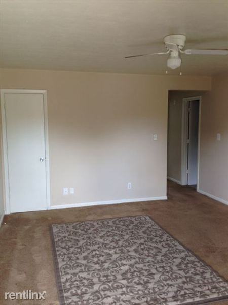 3805 Pleasant Ave - Photo 3 of 10