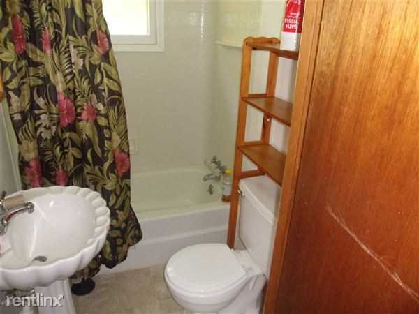 149 Woodland Ave - Photo 3 of 10