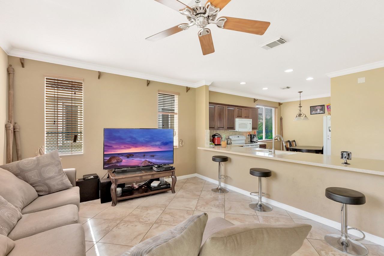 20607 Northwest 12th Avenue - Photo 3 of 4