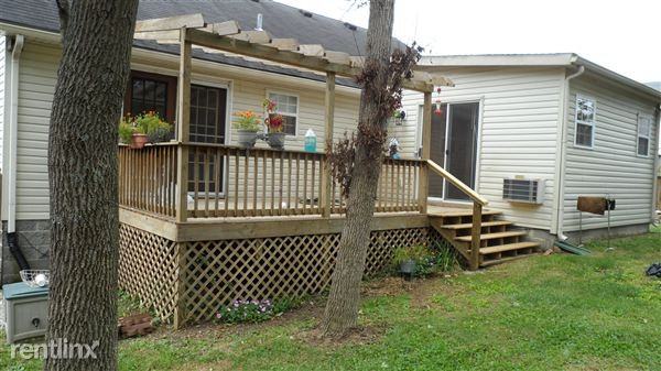 115 Blue Grass Dr - Photo 2 of 10