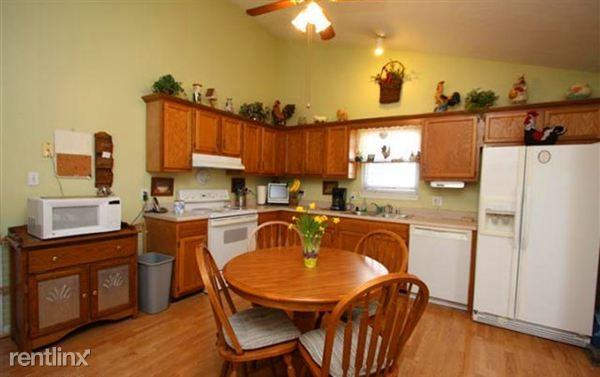 115 Blue Grass Dr - Photo 3 of 10