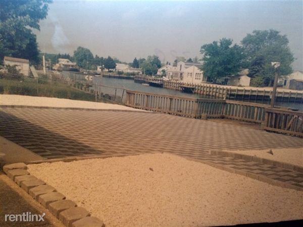 12 N Forecastle Dr - Photo 2 of 3