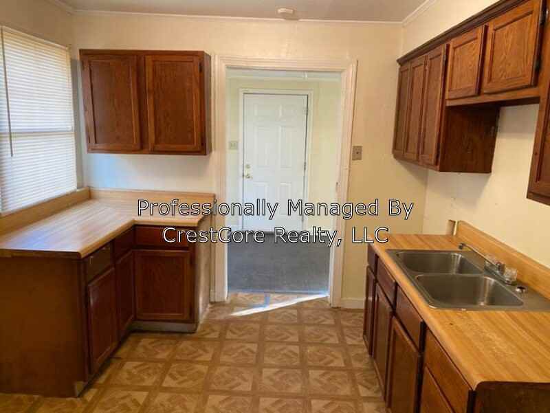 1831 Edmondson Ave - Photo 2 of 8