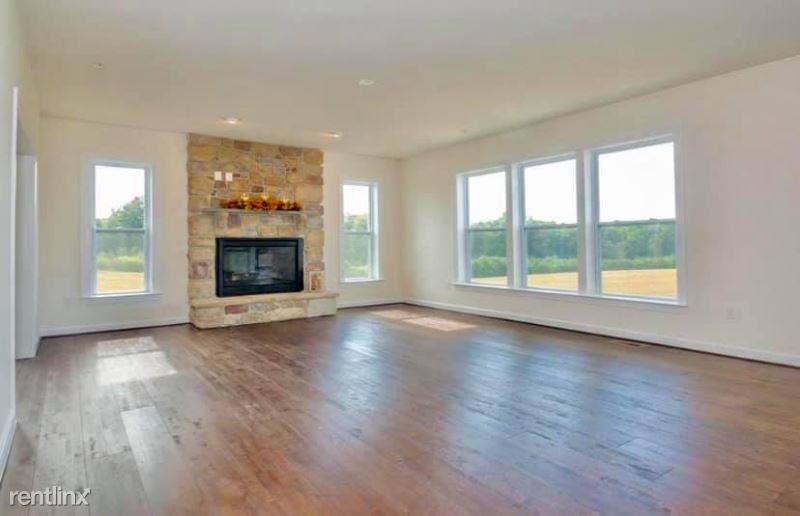 836 Holy Cross Road - Photo 2 of 18