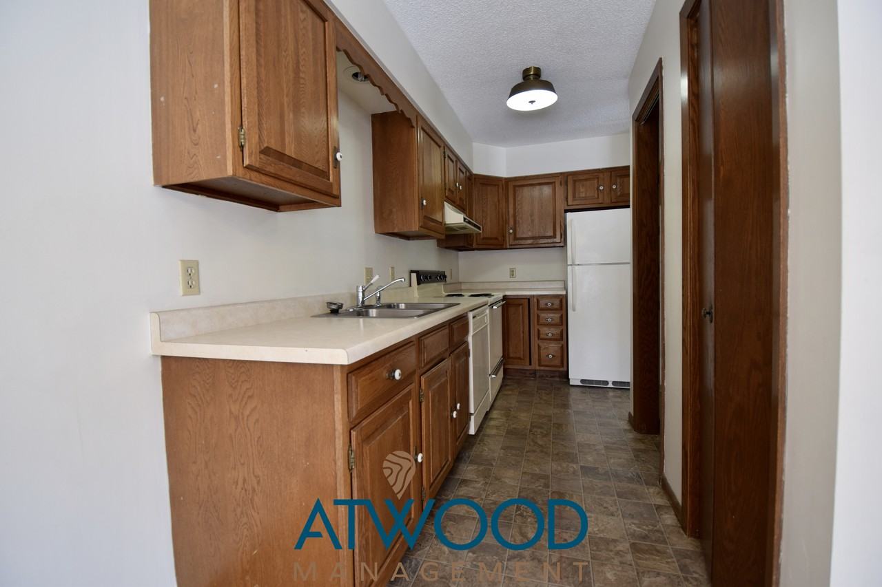 1760 Colette Drive - Photo 3 of 11