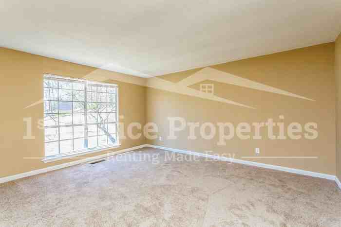 1525 7th St Nw - Photo 2 of 24