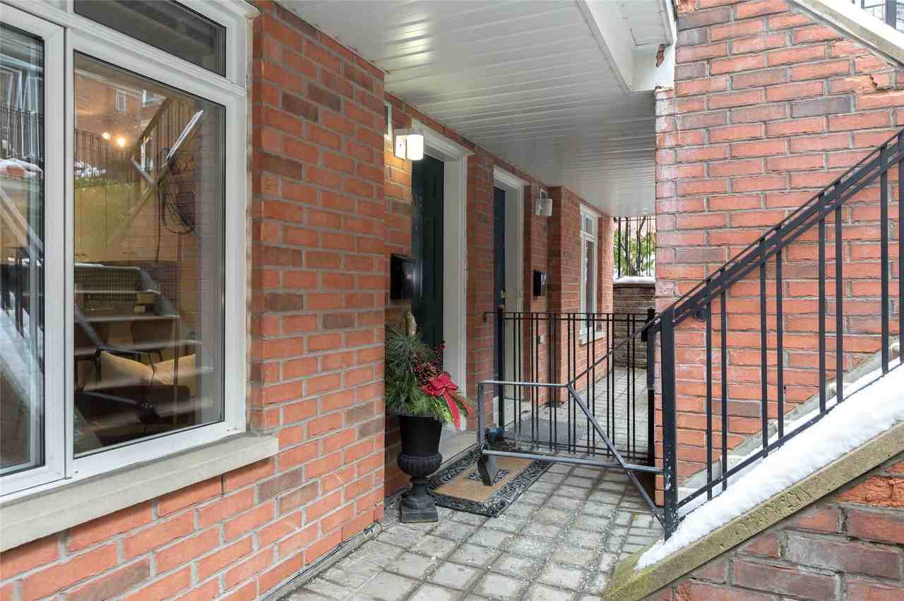 415 Jarvis Street - Photo 4