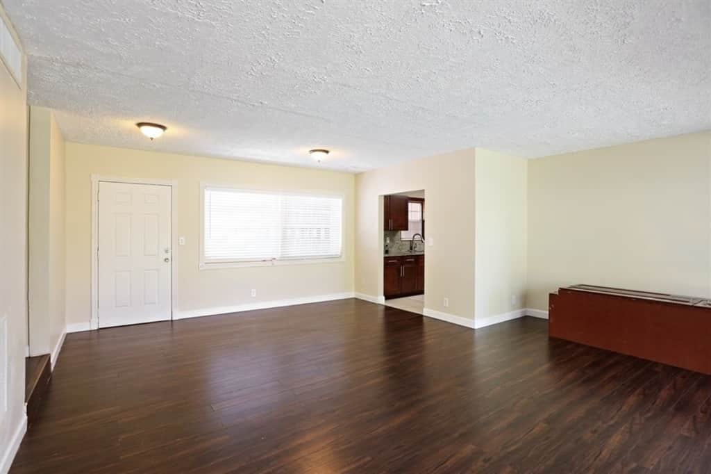 2017 Ne 29th Ct - Photo 2 of 21