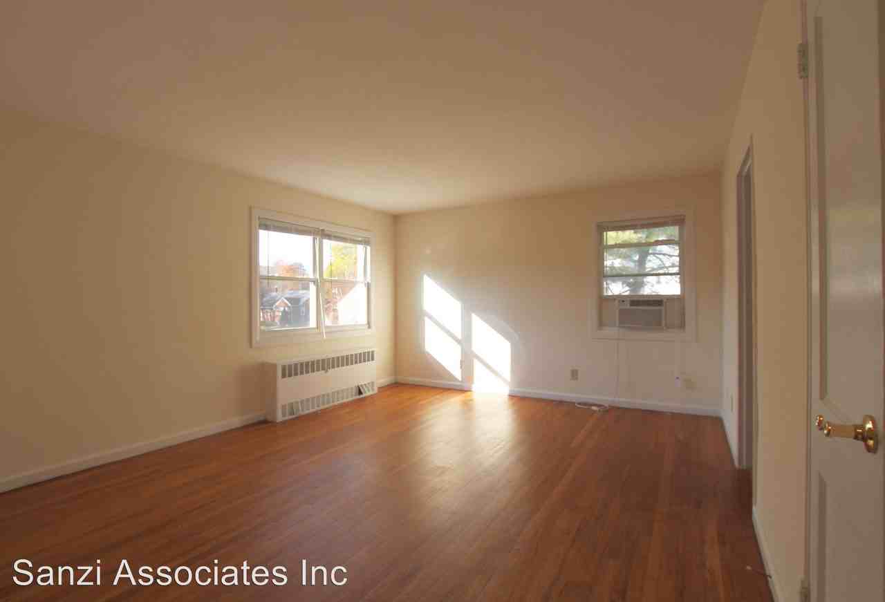 5-39 Millers Lane - Photo 3 of 10