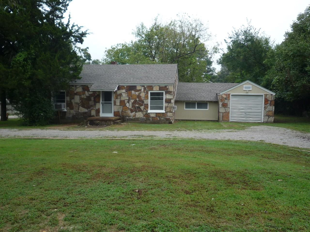 137 Cranfield Rd - Photo 2 of 3