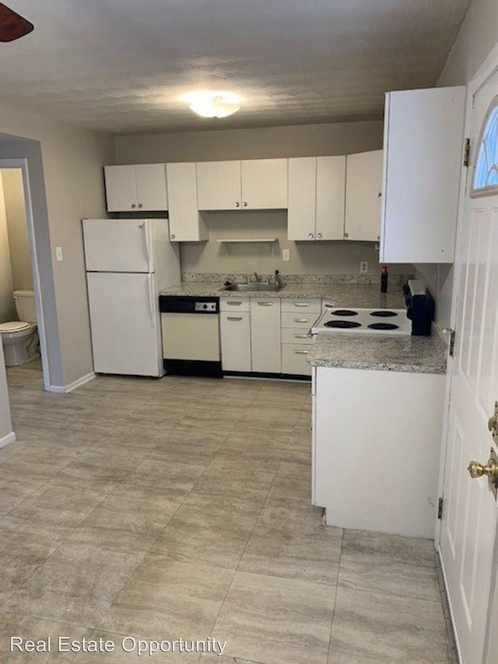 507 S. 30th Ave - Photo 2 of 8