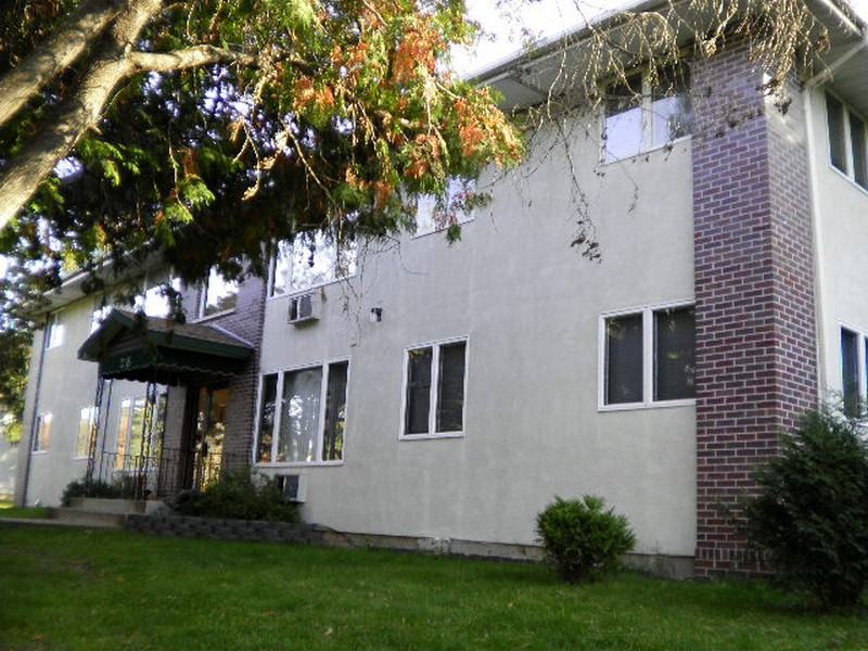 226 N Jefferson St - Photo 2 of 2