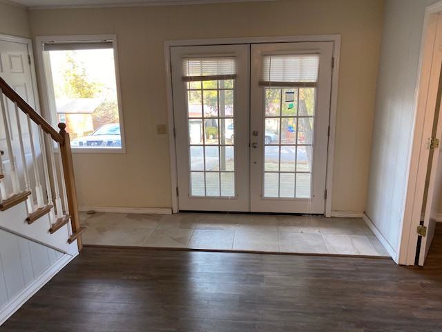 19033 Pinecrest Ln - Photo 2 of 13