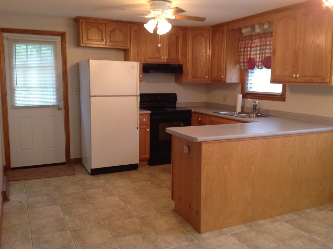 20 Bradford St - Photo 3 of 7