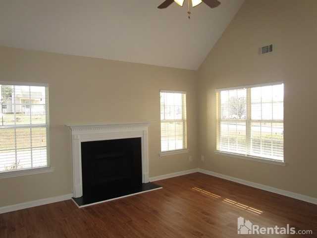 1107 Larkspur Drive - Photo 2 of 12