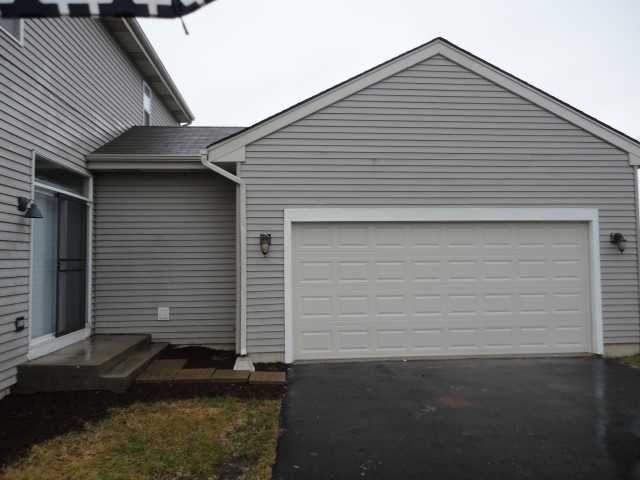 1604 Donegal Dr - Photo 2 of 20