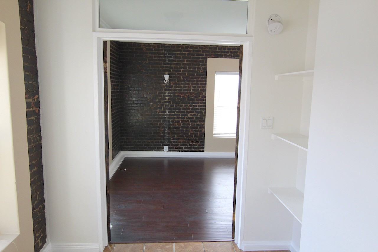 W. 7th St. & S. Catalina St. - Photo 7 of 47