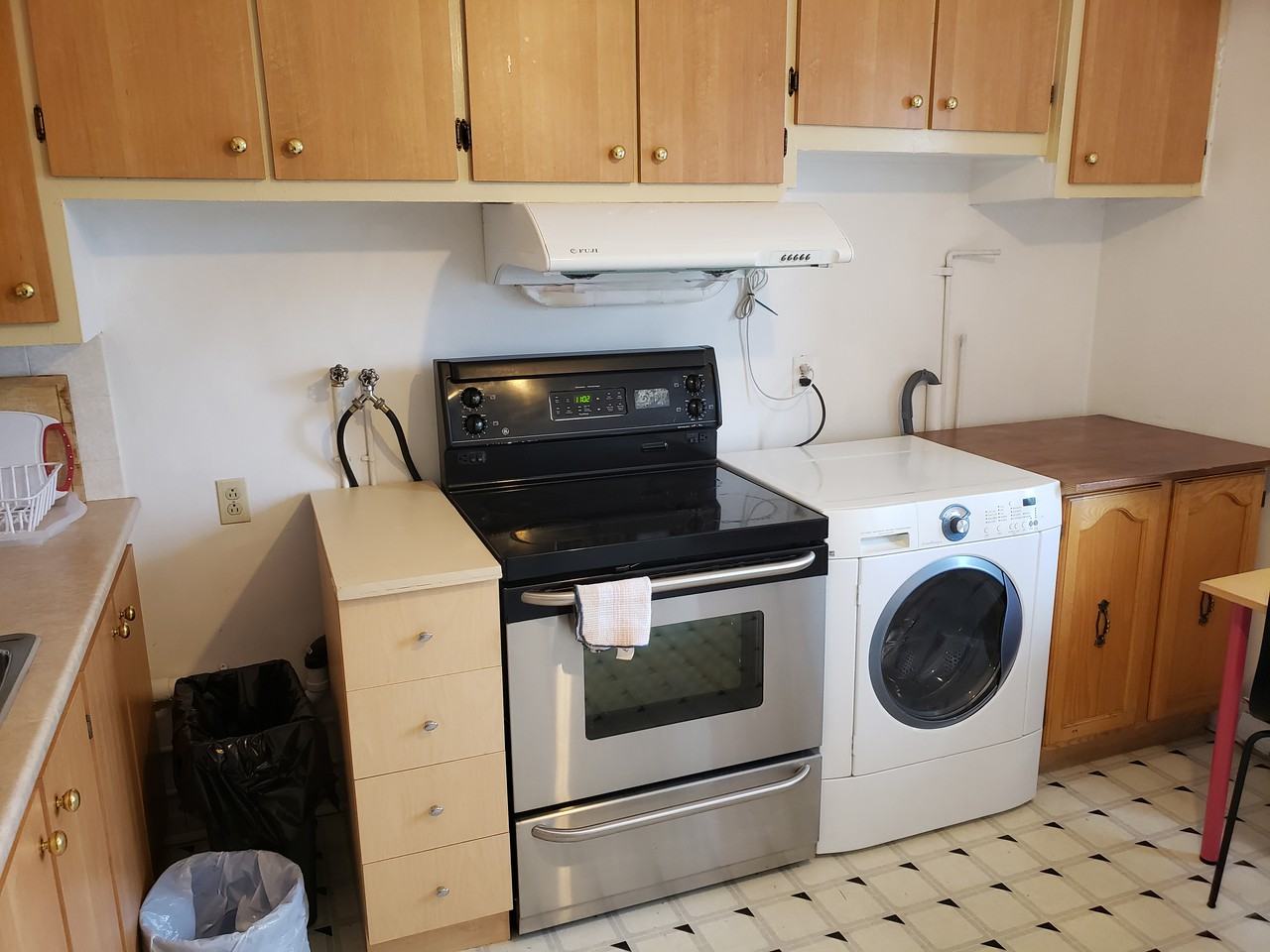 6585 Boulevard Monk #3 - Photo 3 of 10