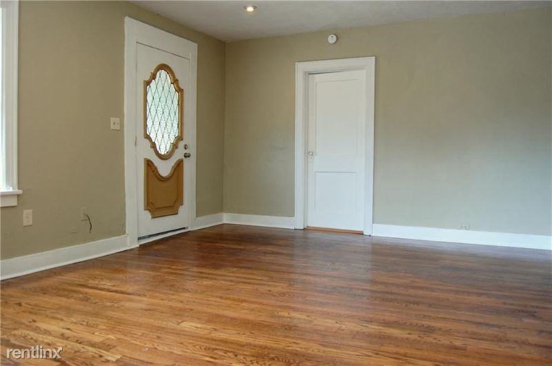 2213 Nw 38th St. - Photo 2 of 11