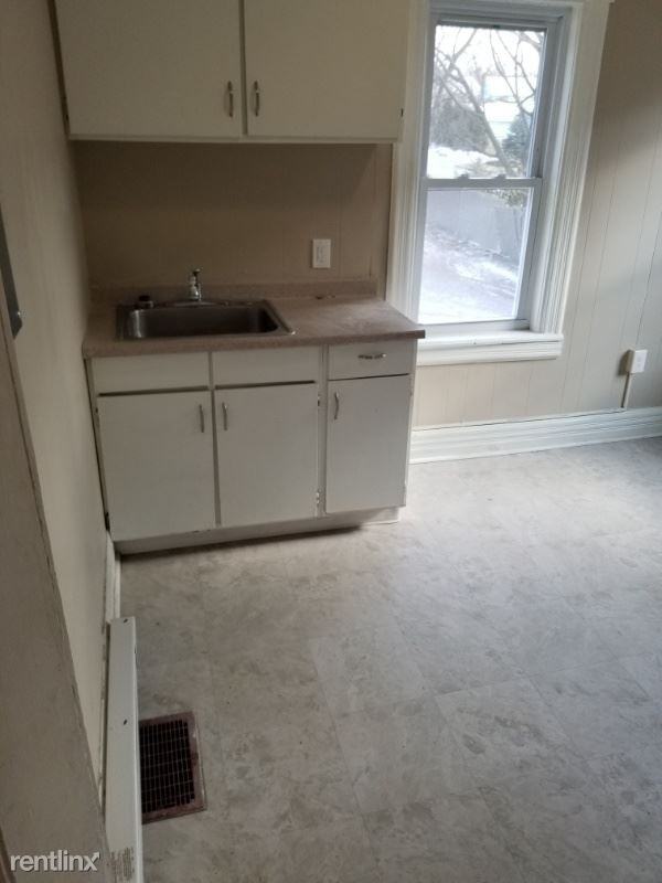 522 Main Street 2r - Photo 2 of 12