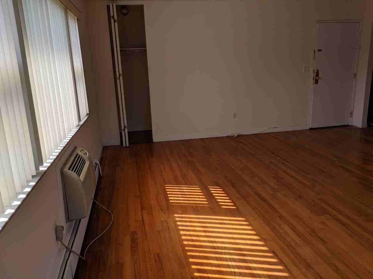 Buena Vista Condos - Photo 2 of 9