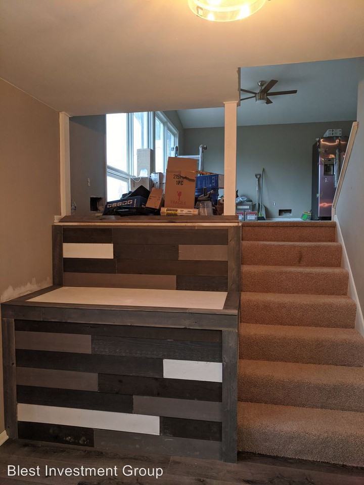 1369 Falla Drive - Photo 3 of 20