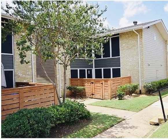 Tribecca Pointe - Photo 2 of 23