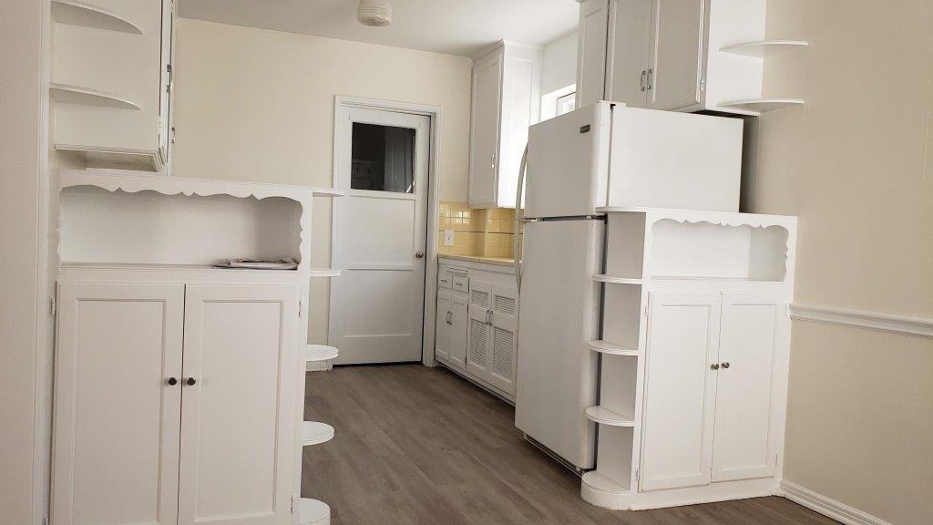 2049 North Vermont Avenue - Photo 2 of 10