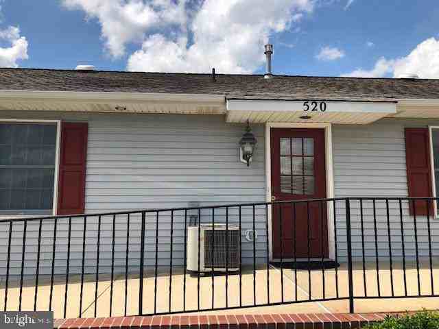 520 State Street - Photo 3 of 23