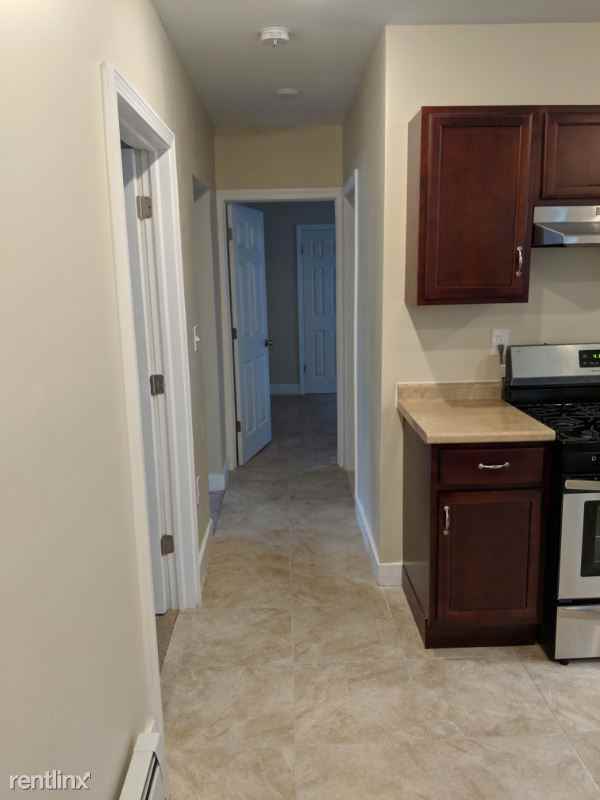 33 Hartland Street 1st Floor - Photo 3 of 12