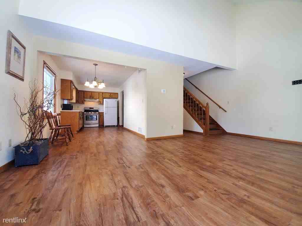 2040 Madera Street - Photo 2 of 22