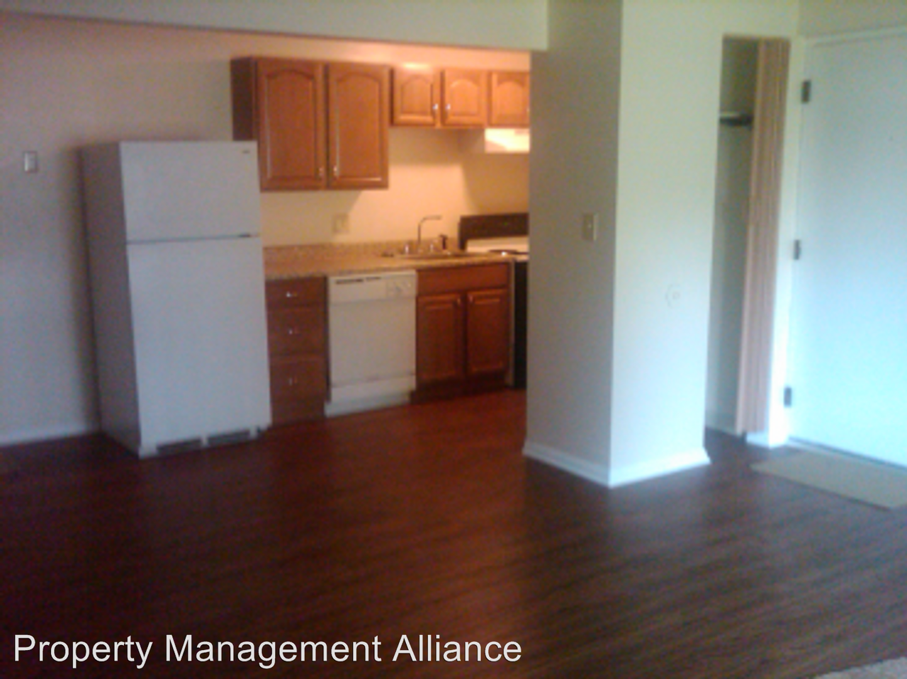 2813-2817 Burnet Avenue - Photo 3 of 4