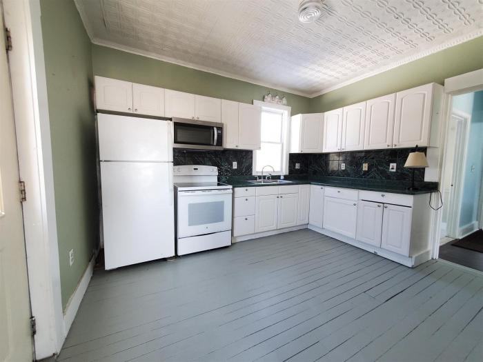 57 Main Street - Photo 2 of 7