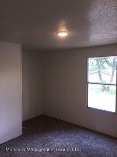 303 N. DIVISION - Photo 2 of 4