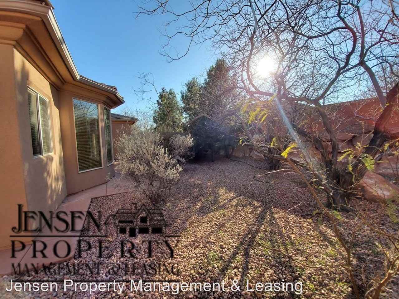 1637 North Sage Drive - Photo 2 of 44